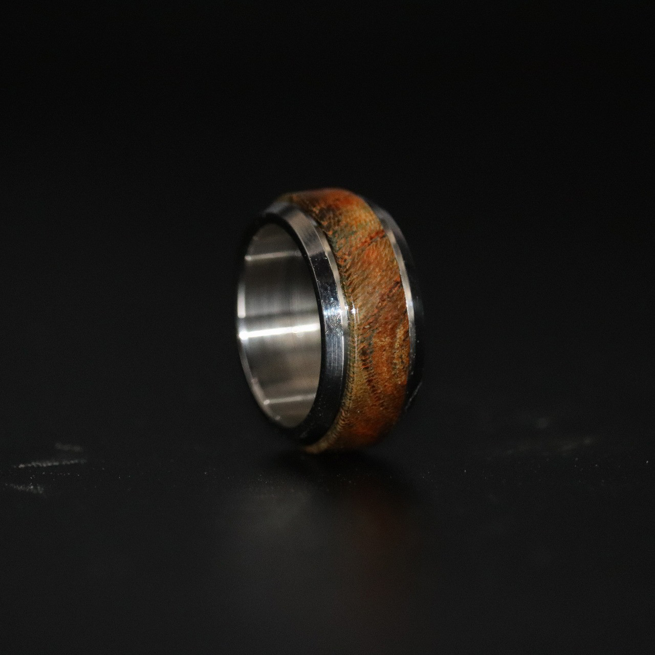 メタルリング　メタルウッド　指輪10.5号　ブラウングリーン　木の指輪
