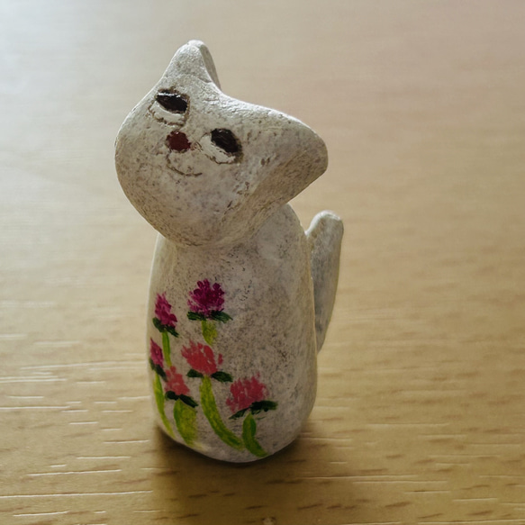 しっぽがちゅん、千日紅ねこ」花言葉「不滅」「変わらぬ友情」猫 陶製