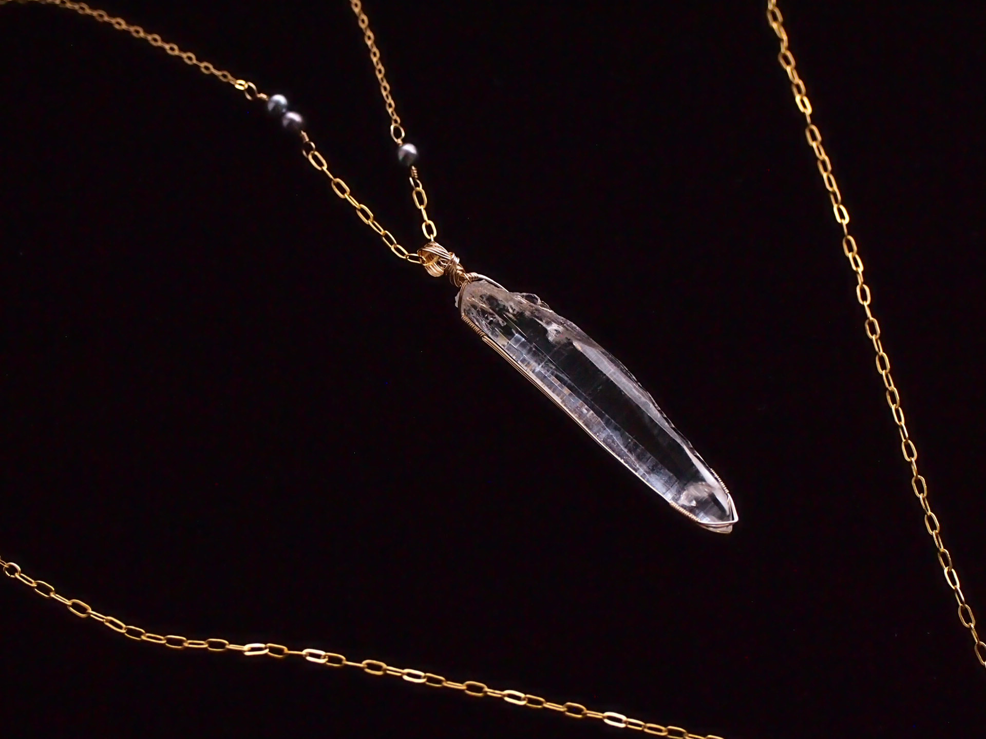 《デザインチェーン付き》ヒマラヤ水晶の女神巻き®ペンダントトップ