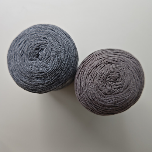 Gomitolo Di Nastro Hoooked Ribbon XL - Colore Stone Grey (RXL-31) - 120 Metri - Per Maglia E Uncinetto