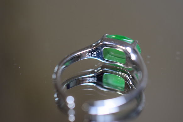 RG10-86 一点物 シルバー ミャンマー産 氷糯種 果緑 本翡翠 ヒスイ 指輪 フリーサイズ 金属アレルギー対応 6枚目の画像