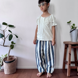 『リネンデニムストライプ』キッズのワイドパンツ 4枚目の画像