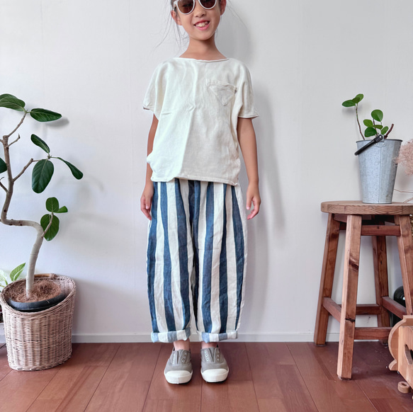 『リネンデニムストライプ』キッズのワイドパンツ 1枚目の画像