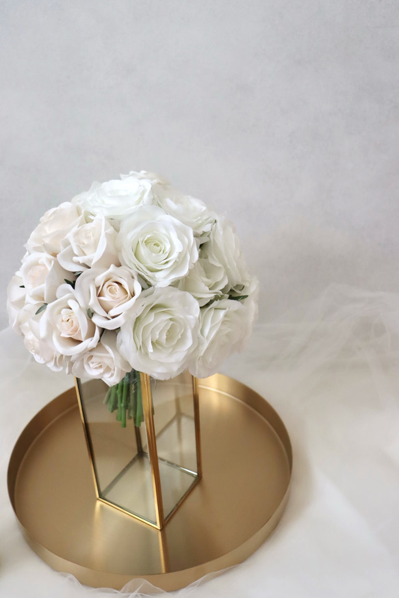 ホワイトローズラウンドブーケ｜ローズ ホワイトブーケ 造花 ブーケ