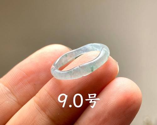 L13-128 上品 氷種 濃緑 4.0号 天然グアテマラ産 A貨 本翡翠 くりぬき