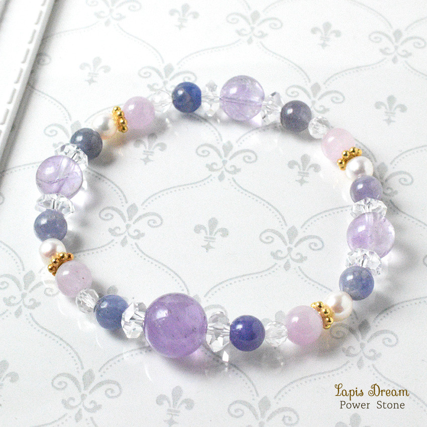 張りつめた心をほどき、次の扉へ進むお守り ｜ ラベンダーアメジスト、タンザナイトの天然石パワー.ストーン ブレスレット