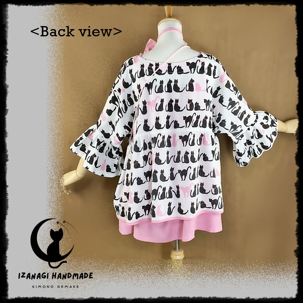 「猫たちと過ごす癒しの時」アンサンブルセットアップ  ハイブリッド IZANAGI HEARTMADE 唯一無二