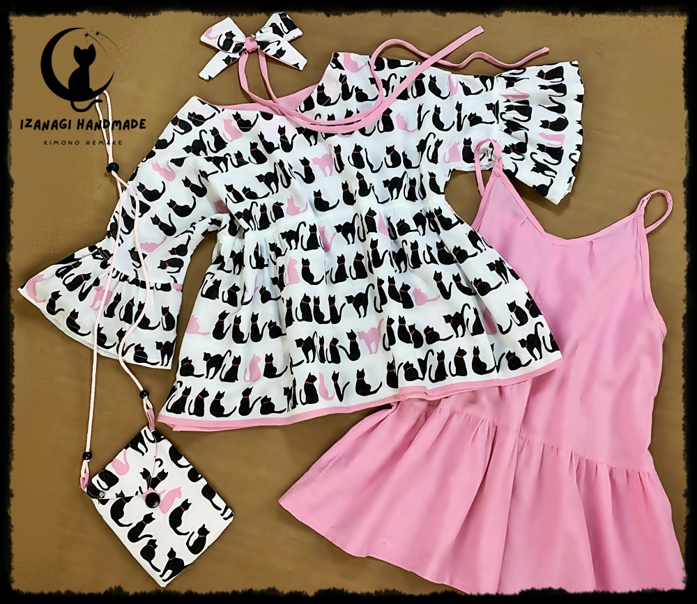 「猫たちと過ごす癒しの時」アンサンブルセットアップ  ハイブリッド IZANAGI HEARTMADE 唯一無二