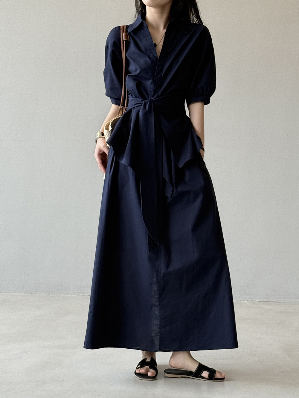 ウエストを絞る紐付きシャツ＋ミニスカートの 2 ピースセット【返品・交換可】品質最優先25-219