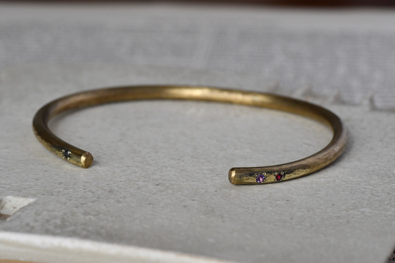 古き光たちと共に～アメジスト・ルビー・ブラックダイアモンド～