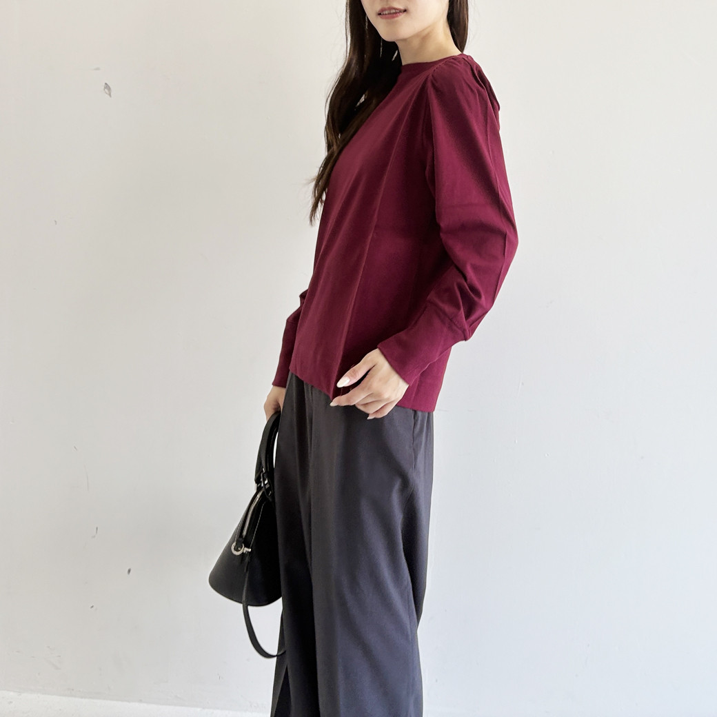 【日本製】USAコットン　ギャザーショルダー長袖 裾スリット プルオーバー＿ボルドー