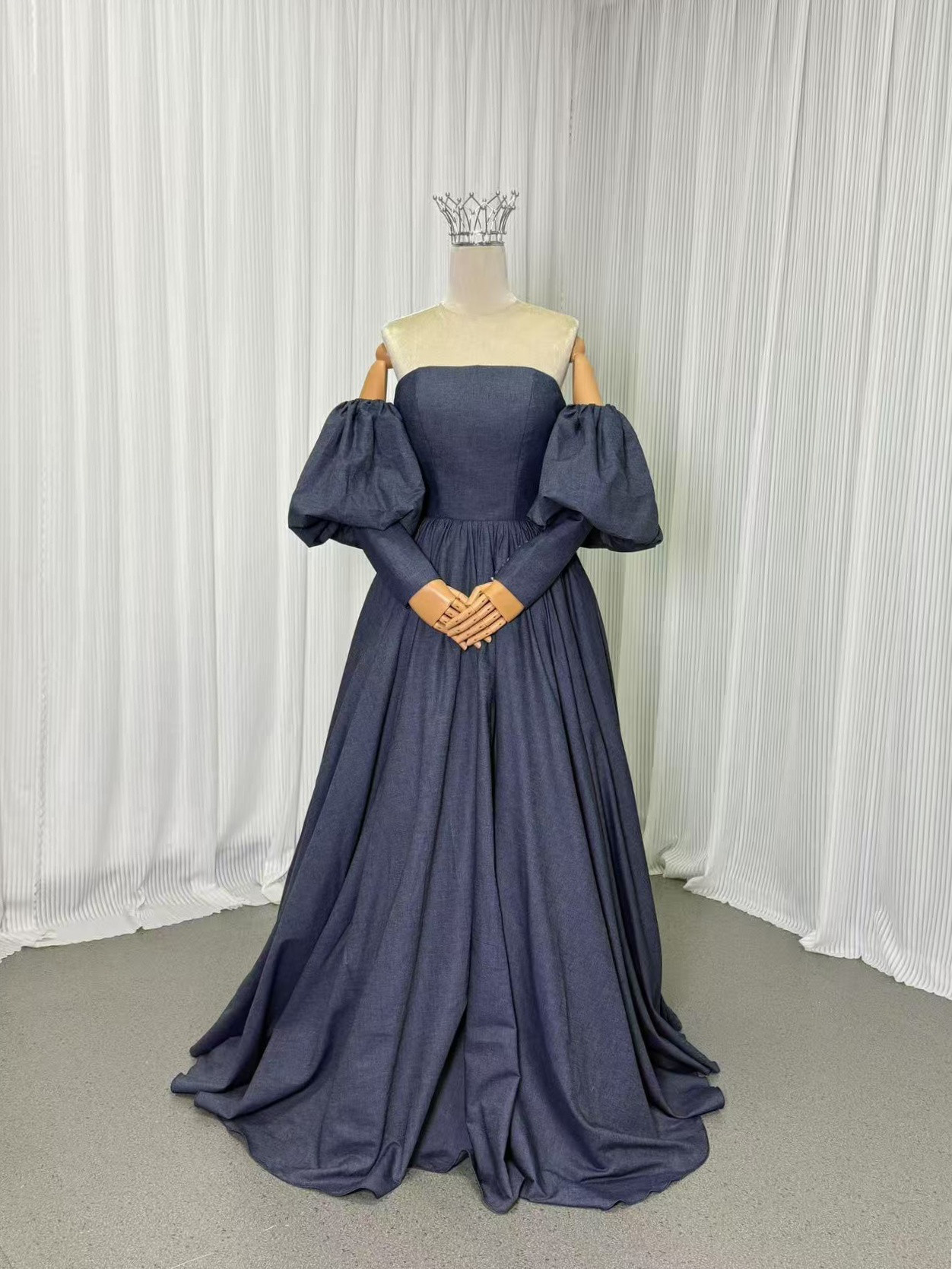 送料無料！パーティードレス デニムドレス 結婚式/披露宴 ロングスリーブ 床付く 編み上げ Aライン