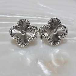 ○初回限定クーポン配布中 幸せのクローバーピアス YG/イエロー