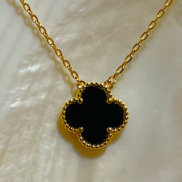 ○初回限定クーポン配布中 クローバー ヴィンテージネックレス