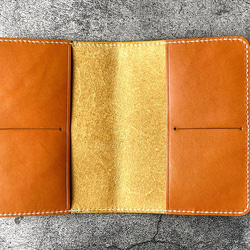 【手縫】おくすり手帳用キャメル本革カバー（カードポケット付） 9枚目の画像