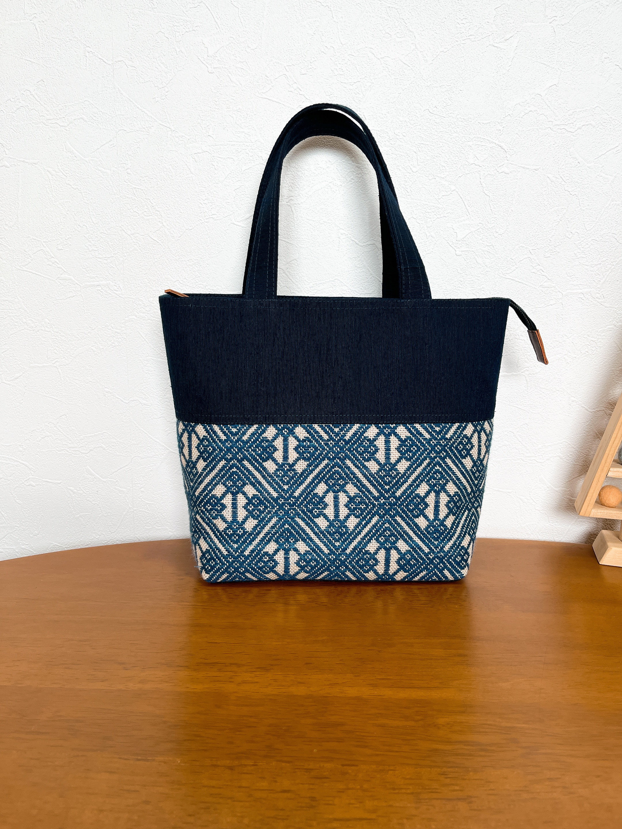 こぎん刺しトートバッグ　手さげ