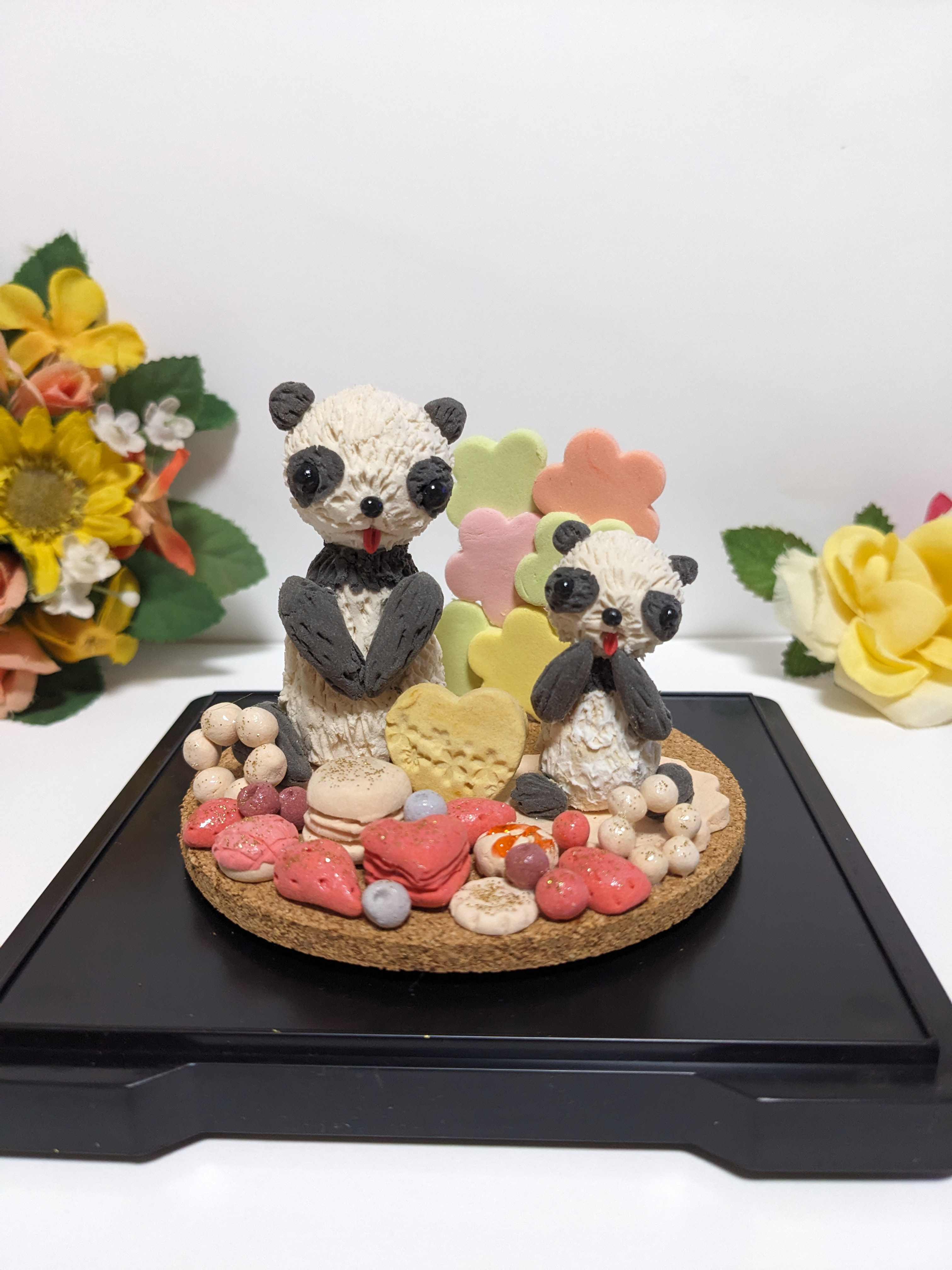 パンダ置物　仲良し親子スイーツ飾り　パンダ人形 　動物置物