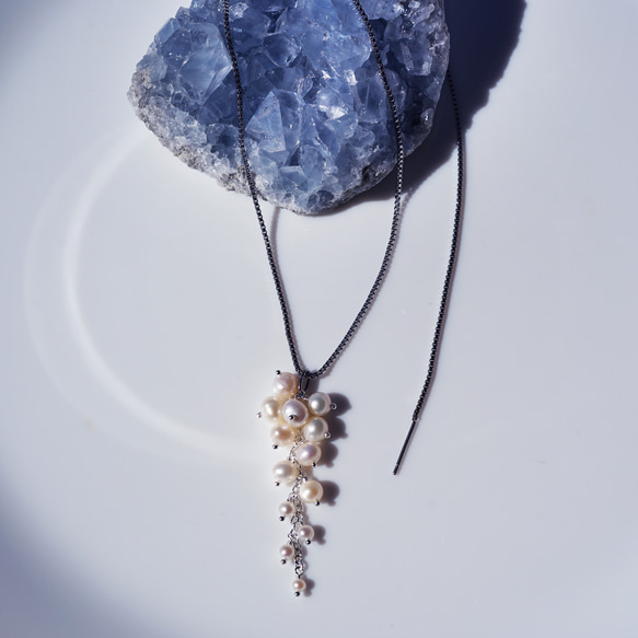 白色紫藤項鍊，淡水珍珠，醫用不鏽鋼，60公分滑軌 - 白色紫藤 第10張的照片