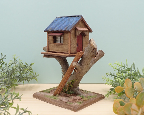 ミニチュア★切り株★ハウス★森の秘密基地ハウス★専用です ミニチュア☆切り株☆ハウス☆森の秘密基地ハウス☆専用です