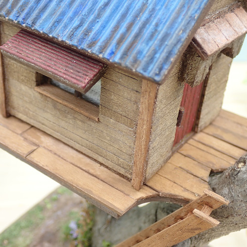 ミニチュア 森のツリーハウス（秘密基地⭐︎）1/50サイズ【送料