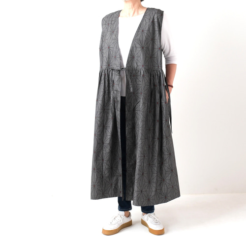 大島紬のカシュクールワンピース ジャンパースカートにもジレに