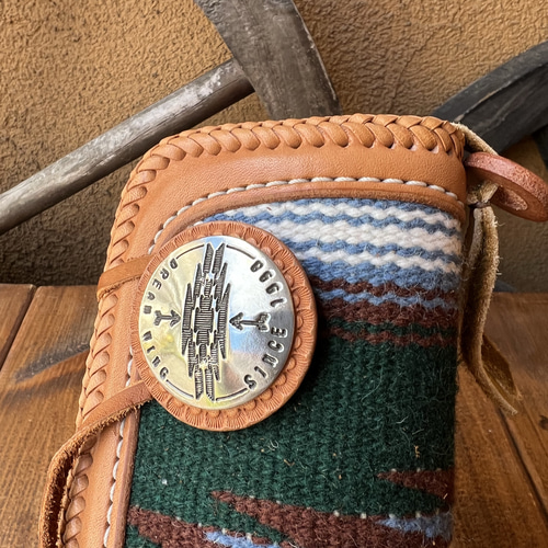 総手縫い)オルテガ ラグ ロングウォレット(シルバー925ネイティブ柄