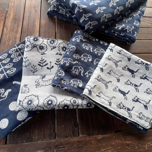 42.ガーゼハンカチ ハンドメイド 42.【専用】ෆ⃛8重ガーゼハンカチ