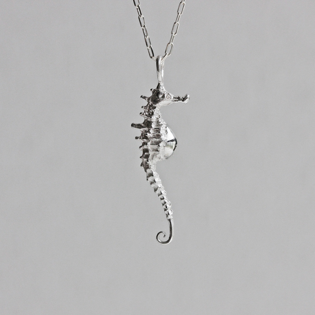 タツノオトシゴのネックレス(SILVER)