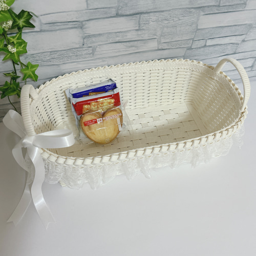 かご（M：レース付） プチギフト入れ ドール用ベッド ぬいぐるみ入れ