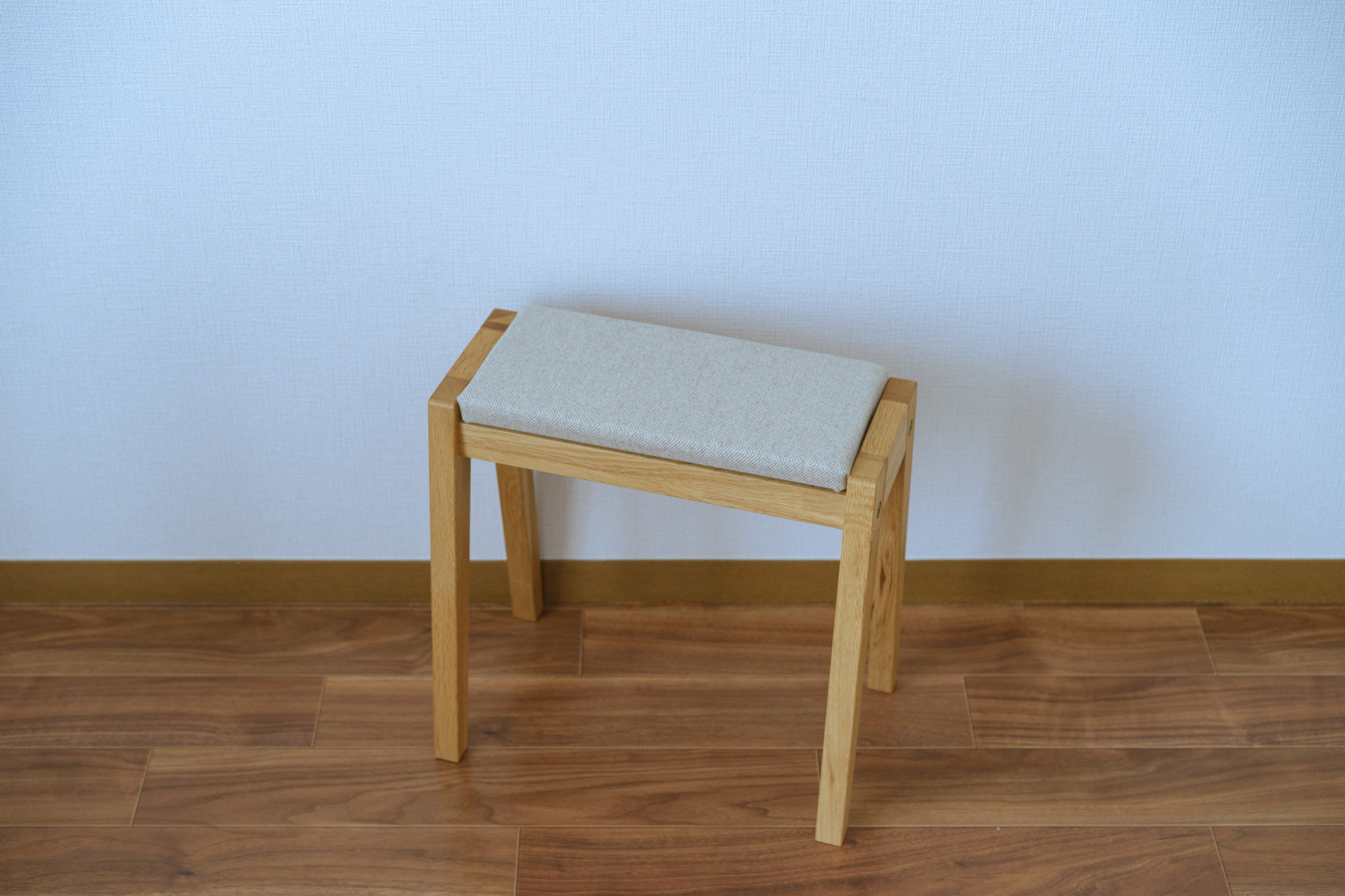 オークスリムスツール / 尾州生地 ライトグレー  /Made in Japan 13,090円