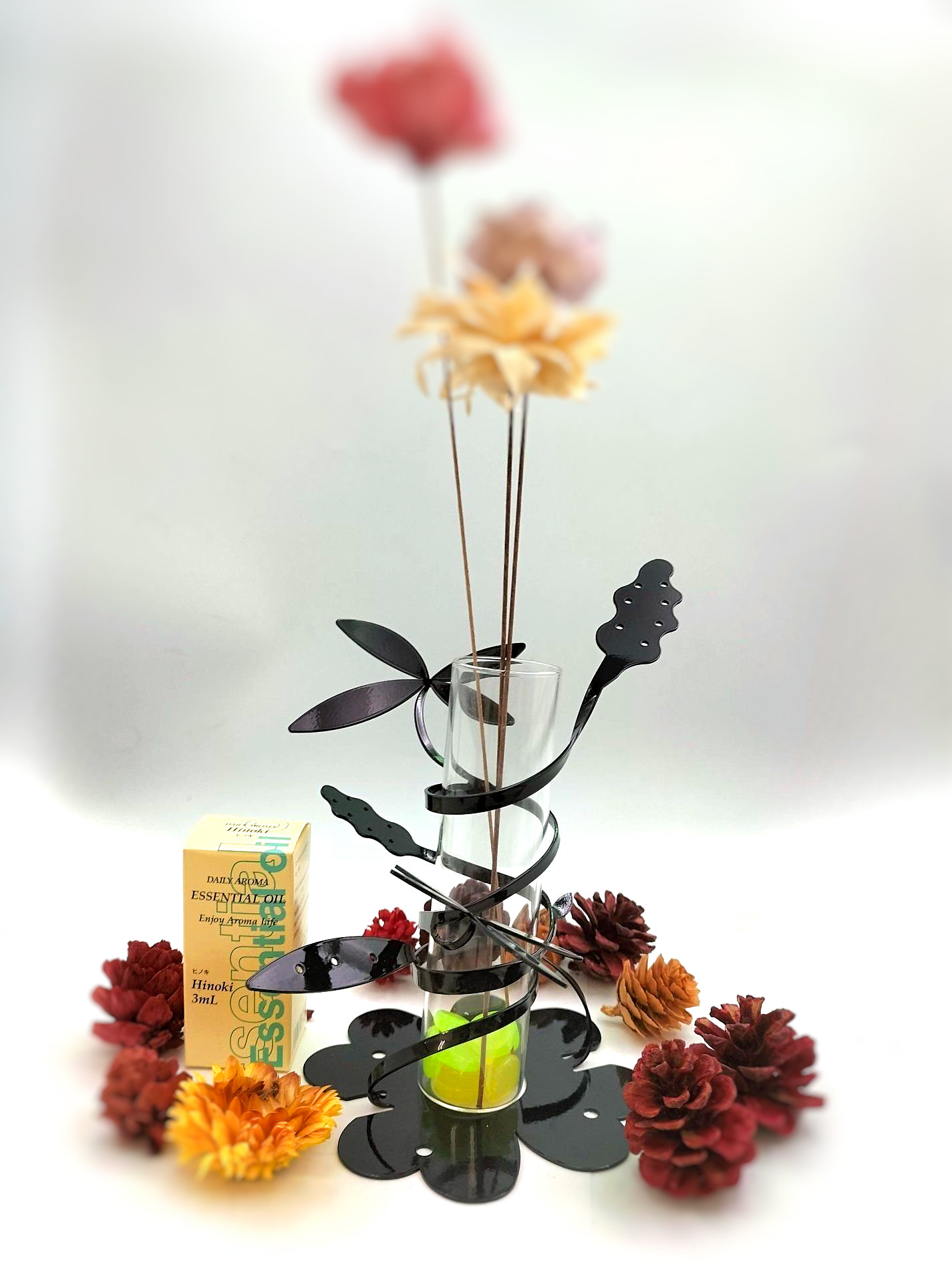 美ジタク｜COCORO ブラック｜眠りと再生の精霊ネラ ― 静けさを抱くCOCORO【ヒノキの香り×名入れ無料】