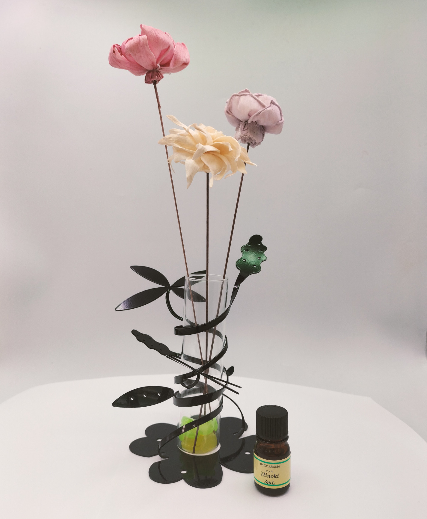 美ジタク｜COCORO ブラック｜眠りと再生の精霊ネラ ― 静けさを抱くCOCORO【ヒノキの香り×名入れ無料】