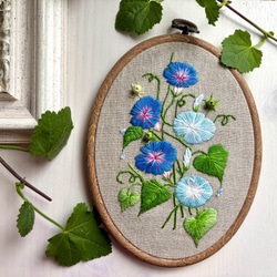 ☆ミュゲです☆秋桜便り2024 コスモスガーデンの刺繍　タペストリー 秀〆 季節の刺繍 タペストリー おしゃれ Mサイズ 桜 ミモザ
