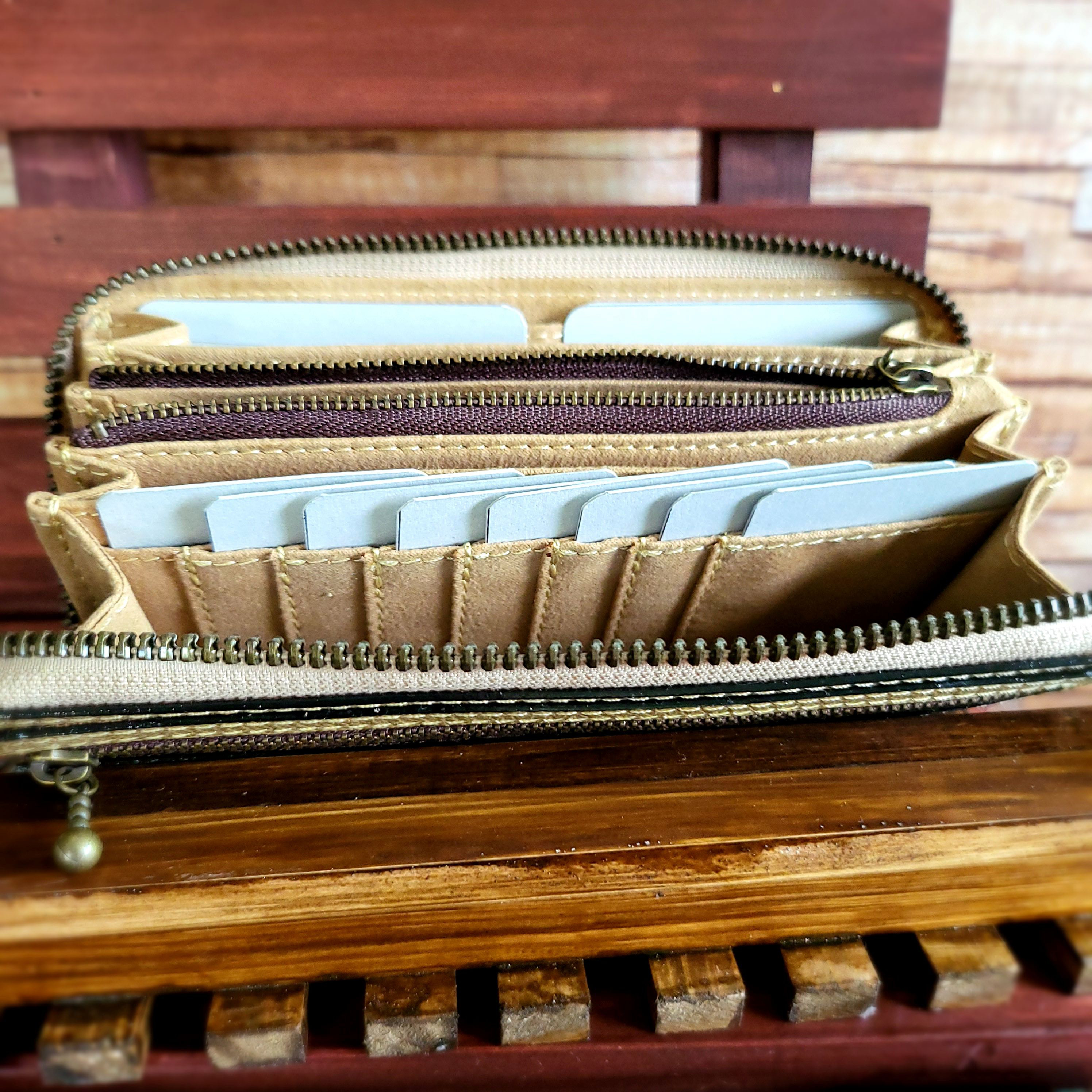 【送料無料】カード20枚収納できる！外ポケットも便利な牛革（型押し）の長財布（ラウンドファスナー）ベージュ