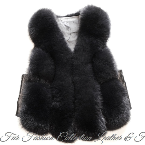 扱いやすいブラックが嬉しい☆大人可愛いブラックフォックスファー