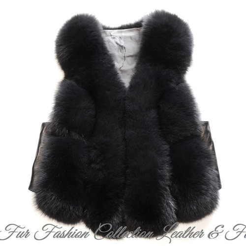 扱いやすいブラックが嬉しい☆大人可愛いブラックフォックスファー