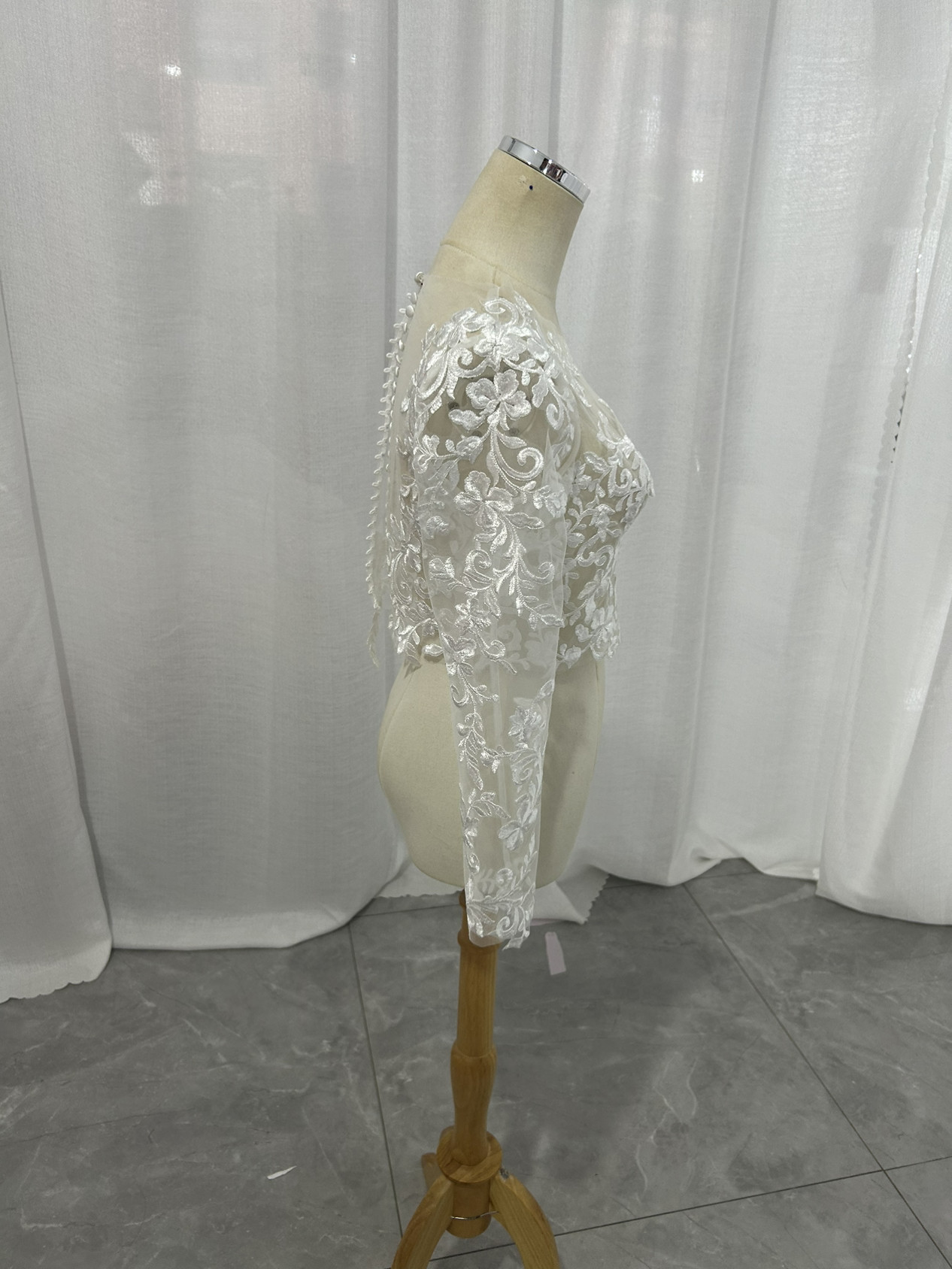 エレガント ウエディングドレス ボレロ 繊細レース ホワイト 花嫁/ウェディングドレス/ブライズメイド/
