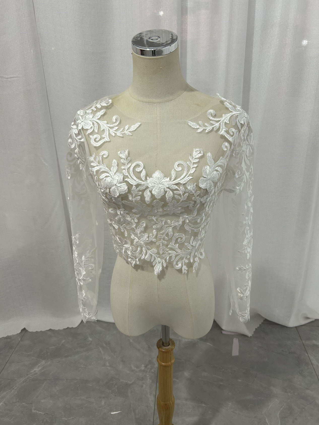 エレガント ウエディングドレス ボレロ 繊細レース ホワイト 花嫁/ウェディングドレス/ブライズメイド/ 9,926円