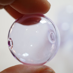 パープル　ガラス　穴あきパーツ　1個 1枚目の画像