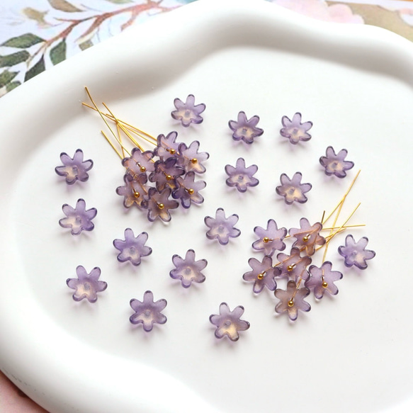 コスモス　菊　黄花コスモス　ガーベラ　お花のガラスビーズ  ゴールドグリッター×ダークパープルグラデーション 1枚目の画像