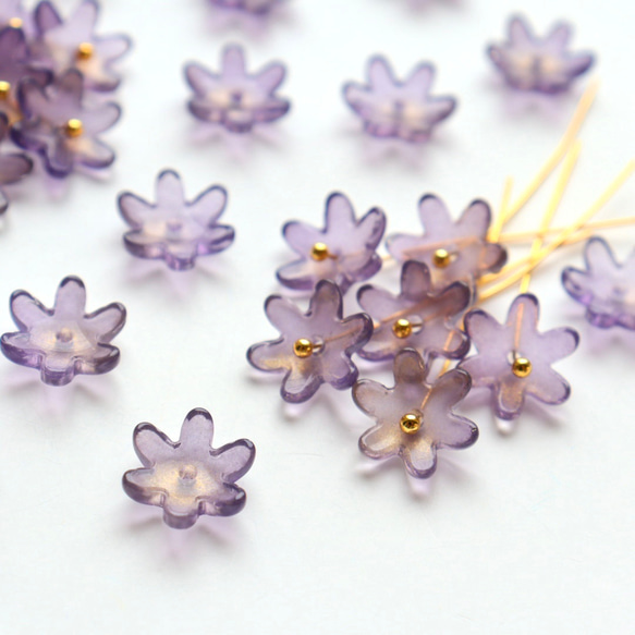 コスモス　菊　黄花コスモス　ガーベラ　お花のガラスビーズ  ゴールドグリッター×ダークパープルグラデーション 8枚目の画像