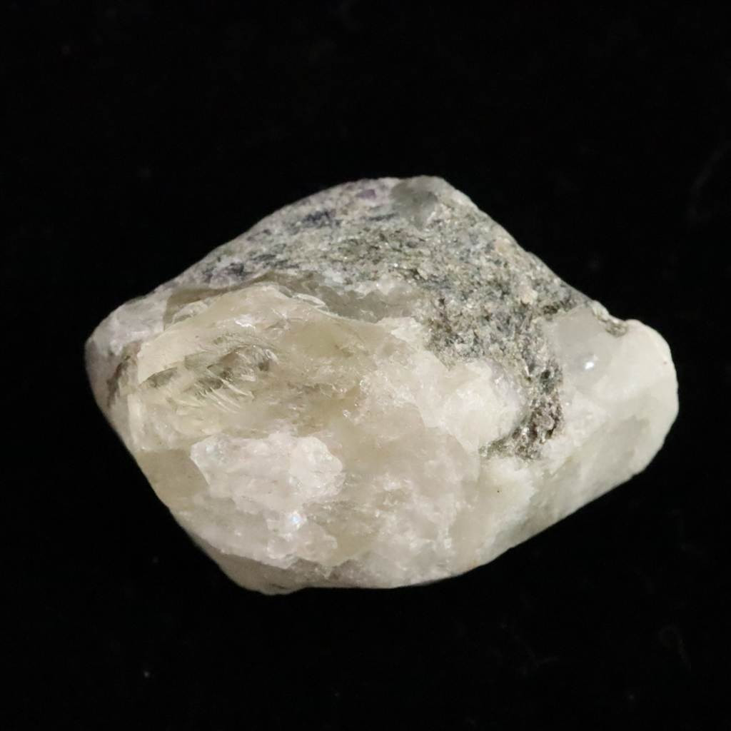 ロシア産 フェナカイト 30mm原石  鑑別書付 10.87g #64534