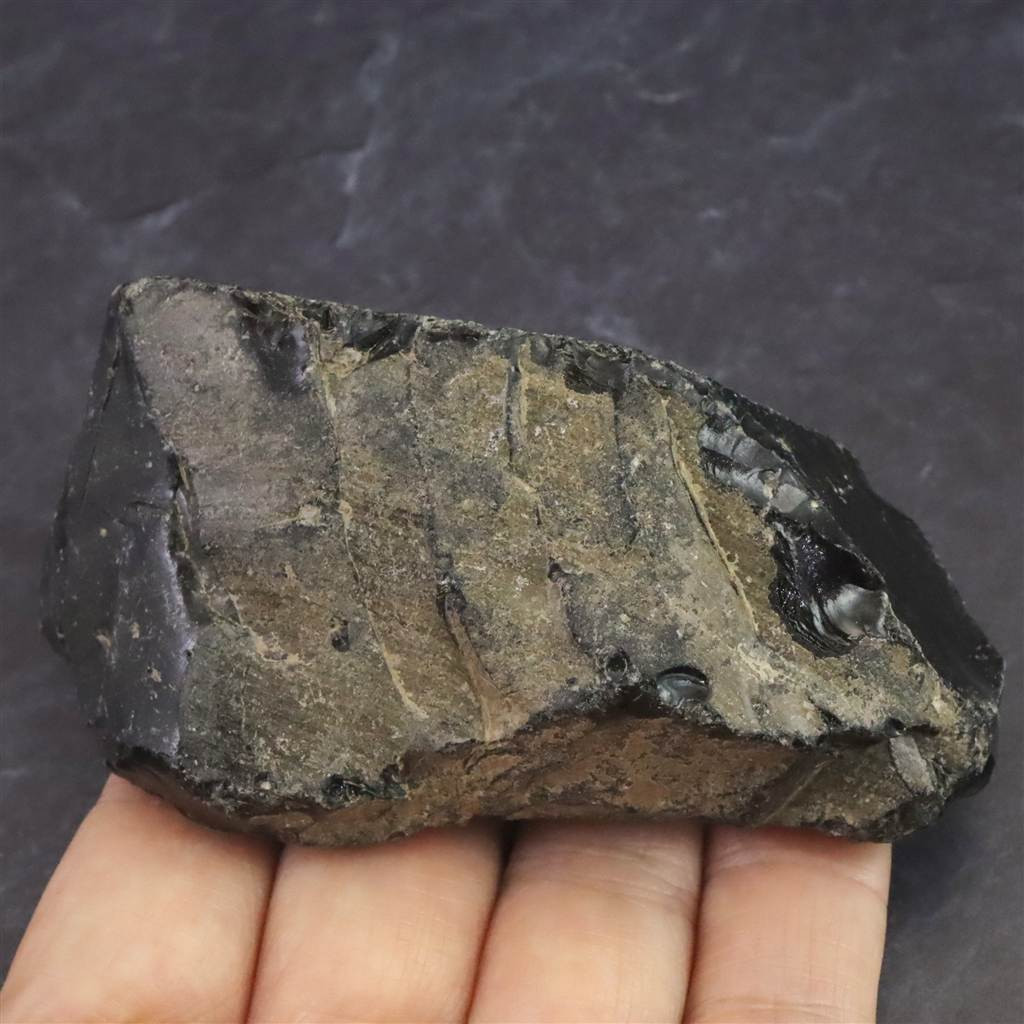 隠岐の島 黒曜石 原石  ディレクトリーカード付 135.7g #95800