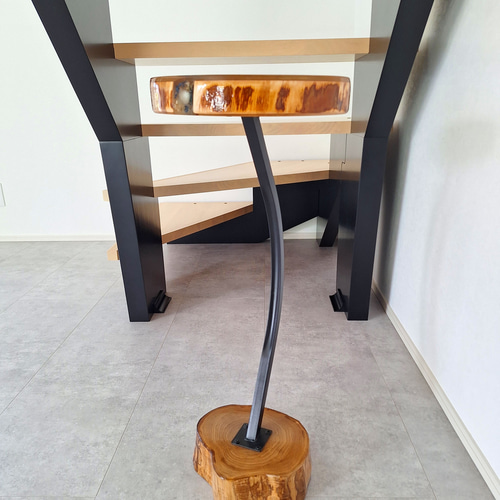 サイドテーブル　栗と山桜　ドライフラワーレジン サイドテーブル 栗と山桜 ドライフラワーレジン サイドテーブル renew+