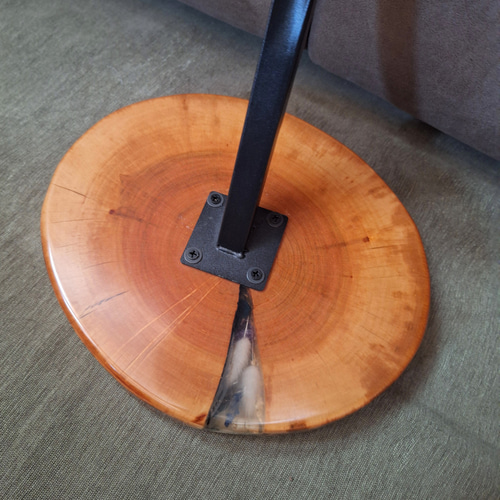 サイドテーブル 栗と山桜 ドライフラワーレジン サイドテーブル renew+