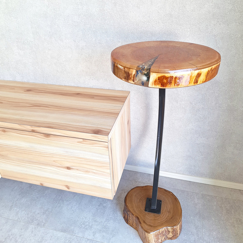 サイドテーブル　栗と山桜　ドライフラワーレジン サイドテーブル 栗と山桜 ドライフラワーレジン サイドテーブル renew+