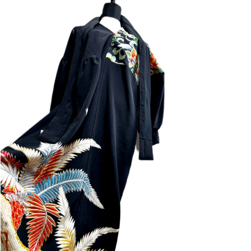 留袖 着物リメイク ドレス 左胸豪華帯地切替 和柄 ワンピース 松×花 丈