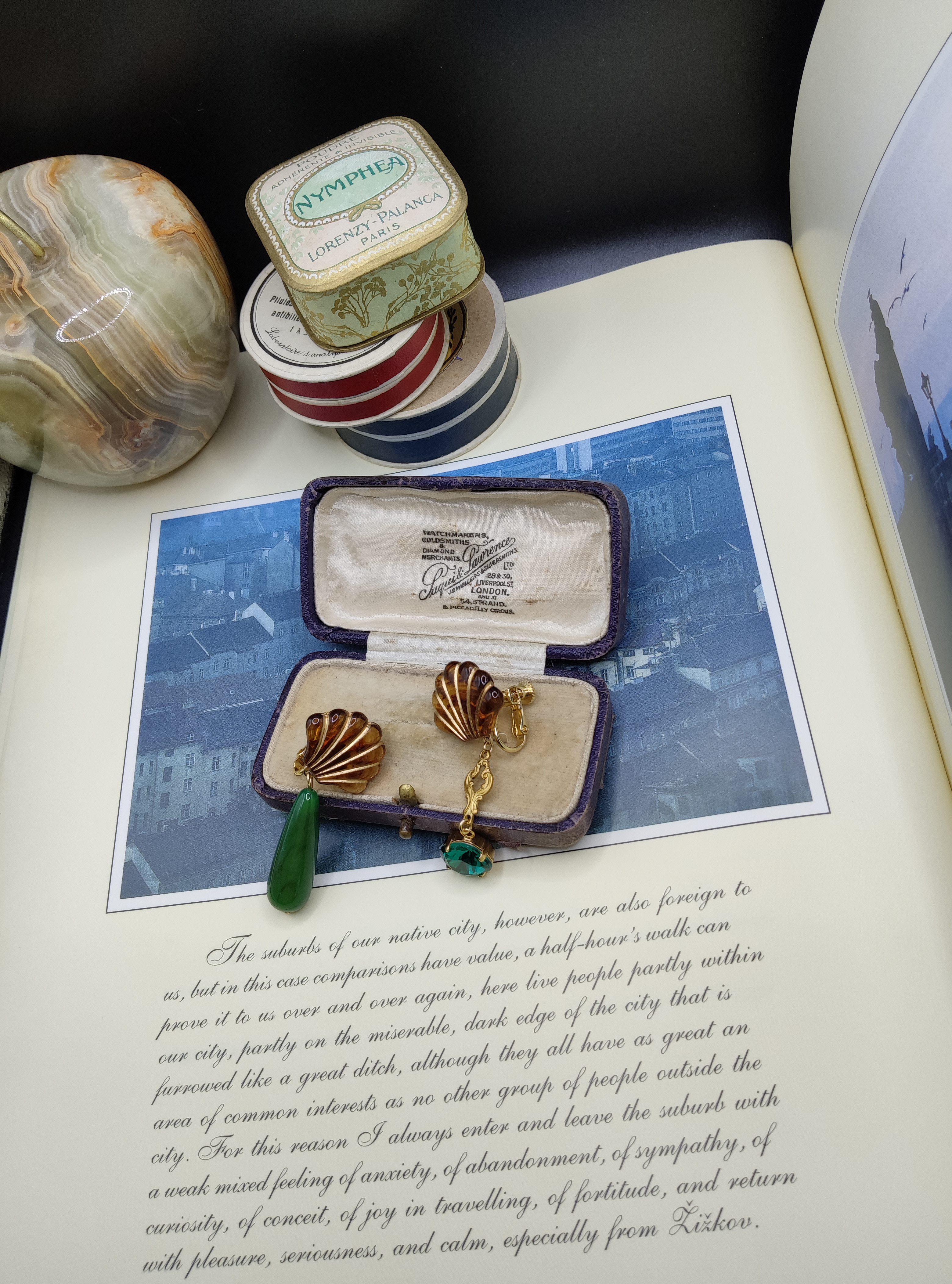 broun shell green イヤリング 4,335円