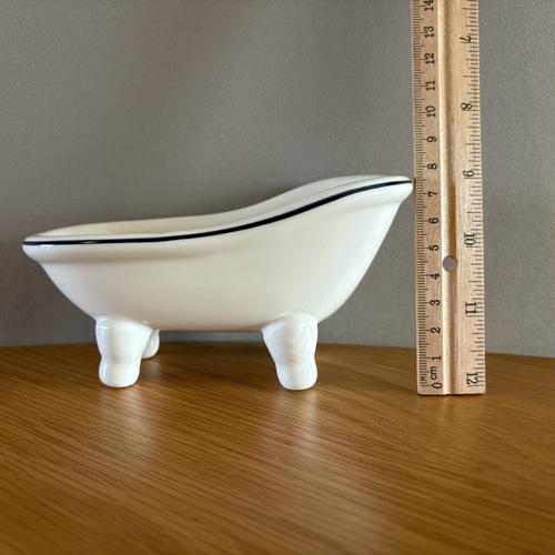 フランスのバスタブの形をした可愛いソープディッシュ 石鹸置き