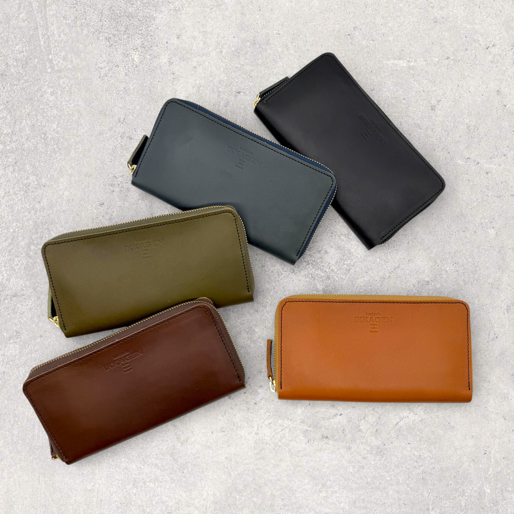 レザーロングウォレット（ハンドメイド／ラウンド型ファスナー／大容量）